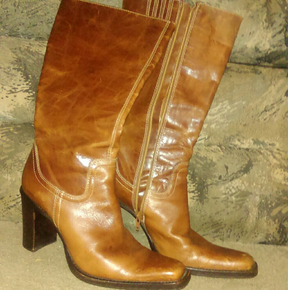 leather boots from Brazil